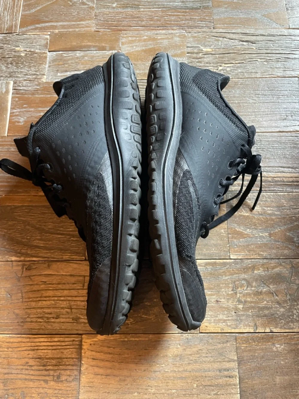 Nike FS Lite Run 2 Sneakers - Picture 7 of 14